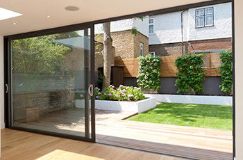 พาวเดอร์โค้ท เปิดประตูเลื่อนอัลลูมิเนียมภายนอก