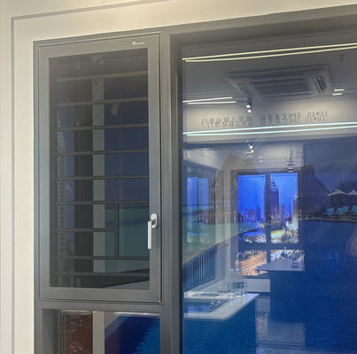 สามารถปรับเปลี่ยนสวิง เปิดหน้าต่าง การติดตั้งง่ายด้วยโปรไฟล์กันไฟ