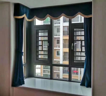 สามารถปรับเปลี่ยนสวิง เปิดหน้าต่าง การติดตั้งง่ายด้วยโปรไฟล์กันไฟ