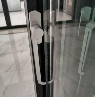 ประตูพับอลูมิเนียมทนทานต่อการกัดกร่อน ประตูพับอัลลูมิเนียมสลิมไลน์