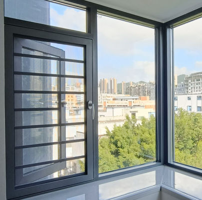 หน้าต่างสวิงอลูมิเนียมที่สามารถปรับแต่งได้ หน้าต่างสวิงอลูมิเนียมที่เคลือบด้วยผง