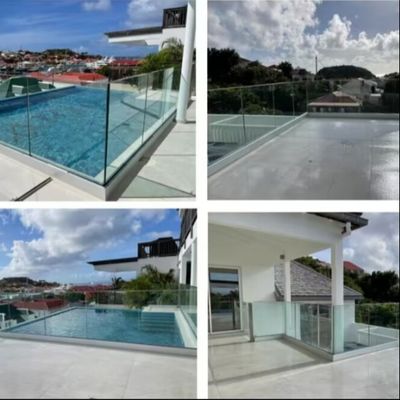 สี LED แสง Laminated Glass U Channel System รั้วแก้วสําหรับสวน
