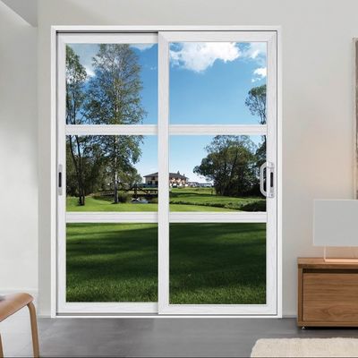 ผลงานแข็งแรง ทนทาน ประตูแก้วเลื่อนขนาดใหญ่สําหรับอายุการใช้งานยาว ระยะเวลา 50 ปี