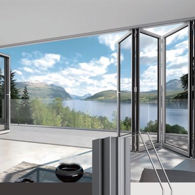 ระบบล็อคที่ปลอดภัย ประตูแก้วพับอลูมิเนียมในสีเงิน / ขาว / ดํา / ปรับแต่งสําหรับสถาบันการศึกษา