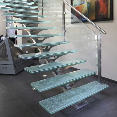 OEM/ODM Customized Elegant Design Glass Stair With Glass Railing และออโต้ LED
