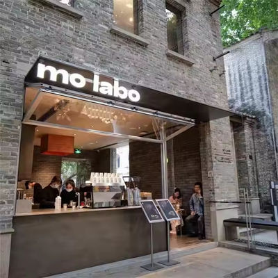 หน้าต่างอัลลูมิเนียมตั้ง 2 ฝา ประสิทธิภาพพลังงานสูง ด้วยกระจกและกรอบที่กําหนดเอง