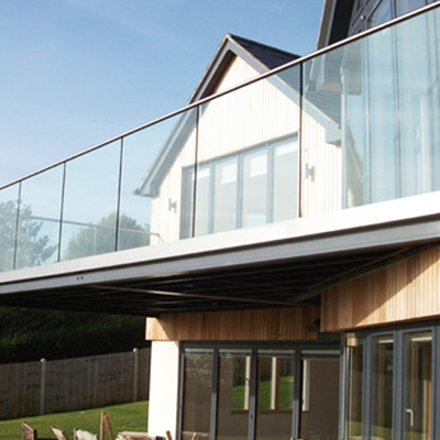 12 มิลลิเมตร กระจกกระจกแข็ง อลูมิเนียม U-Channels โปรไฟล์ Handrail ระบบ Railing